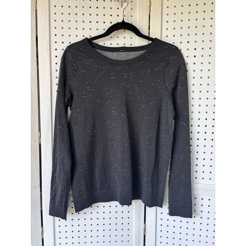 Lululemon Women's Small?‎ Black Marled Long SLV Seamless Active Top Tee